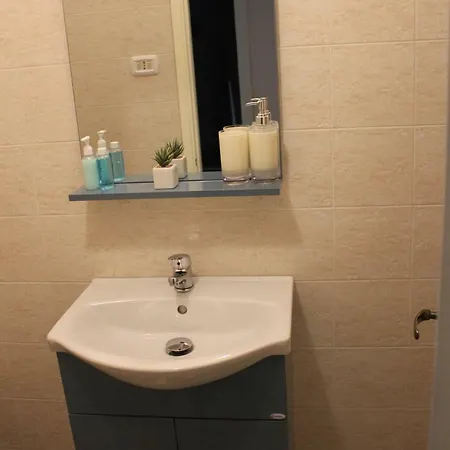 Salecce לינה וארוחת בוקר לצ'ה